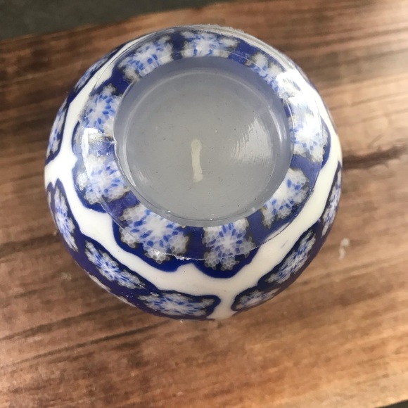 Snowflake Candle - Picture 4 of 10